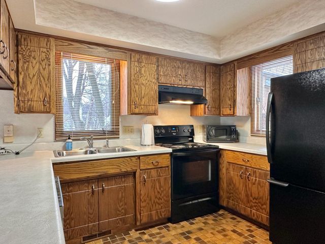 434 E 11th Street I, New Richmond, WI 54017