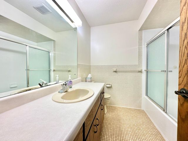 434 E 11th Street I, New Richmond, WI 54017