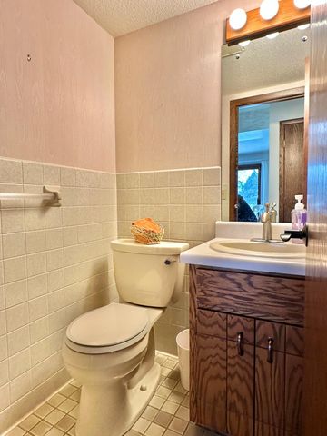 434 E 11th Street I, New Richmond, WI 54017