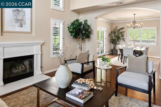 825 Bertram St, Walnut Creek, CA 94598