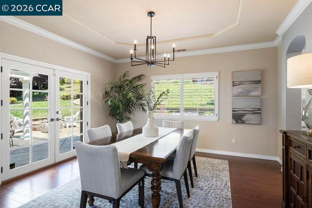 825 Bertram St, Walnut Creek, CA 94598