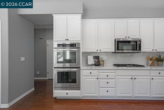 825 Bertram St, Walnut Creek, CA 94598