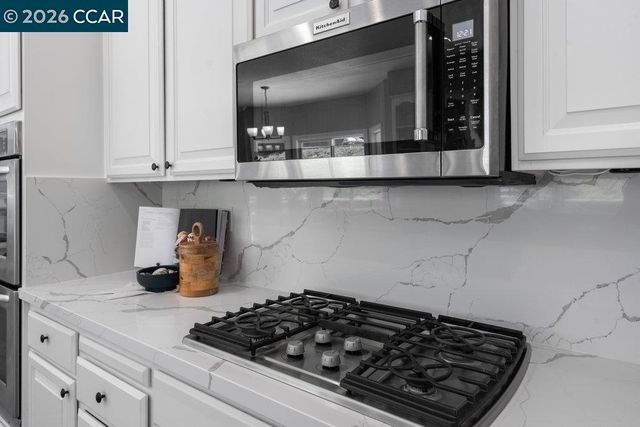 825 Bertram St, Walnut Creek, CA 94598