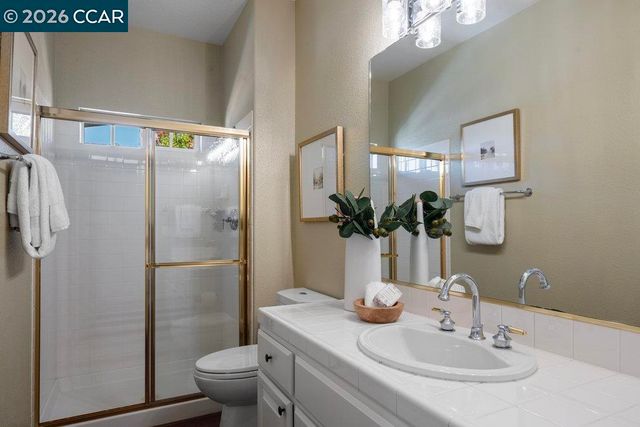 825 Bertram St, Walnut Creek, CA 94598