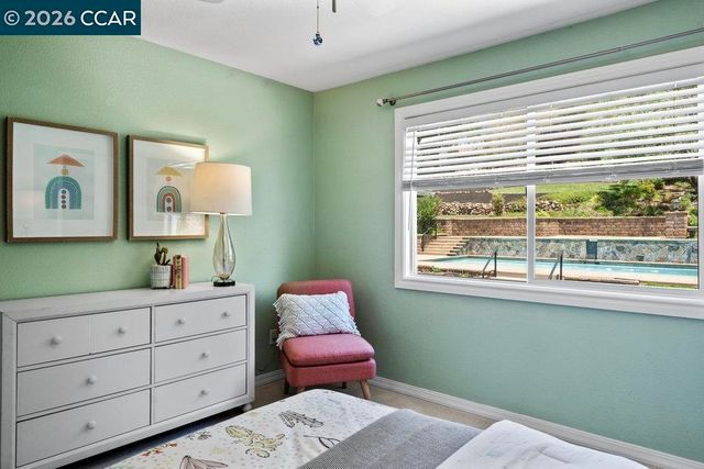 825 Bertram St, Walnut Creek, CA 94598