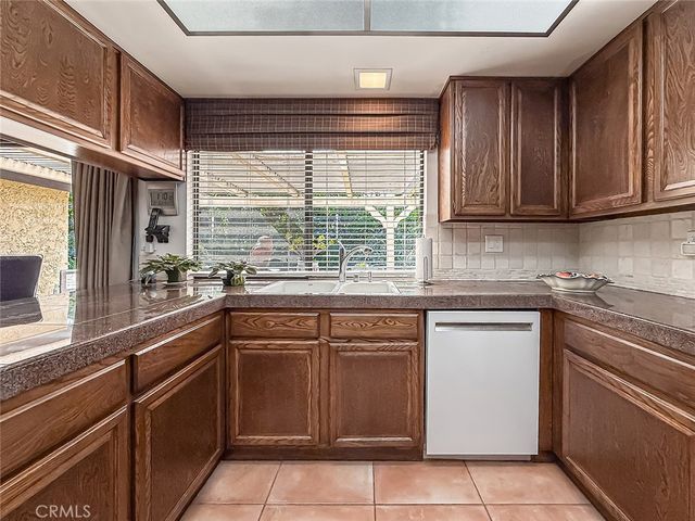 933 Ranch House Road, Westlake Village, CA 91361