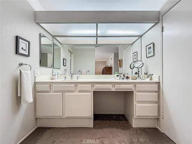 933 Ranch House Road, Westlake Village, CA 91361