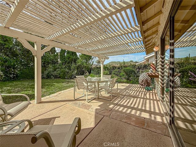 933 Ranch House Road, Westlake Village, CA 91361