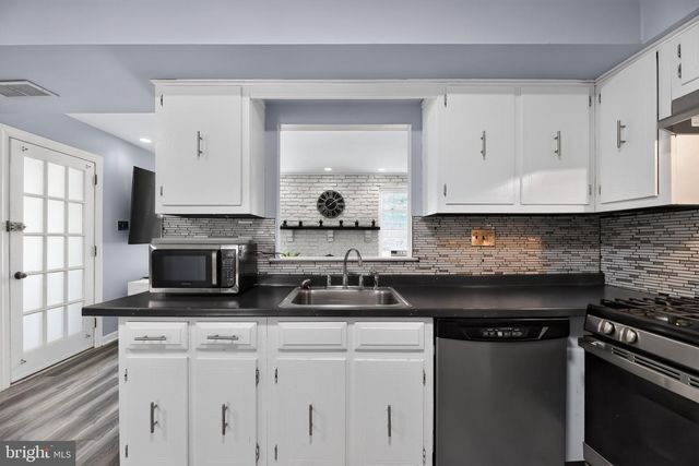 1802 WINDING WAY, Clementon, NJ 08021