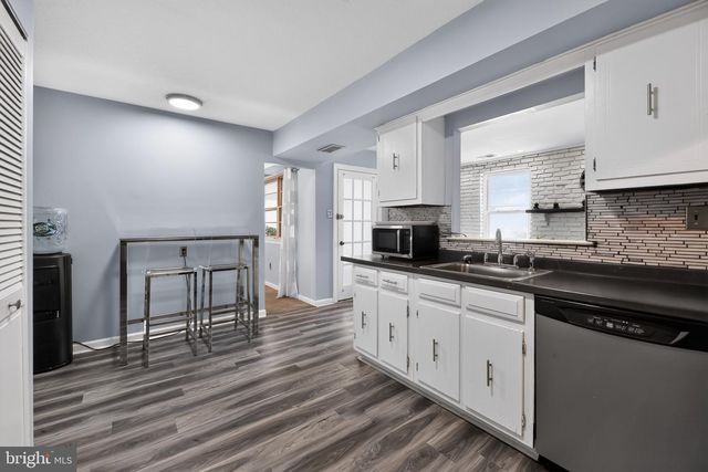 1802 WINDING WAY, Clementon, NJ 08021