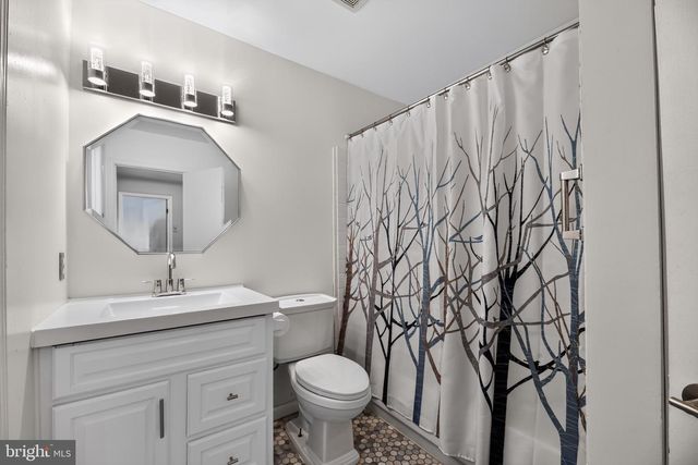 1802 WINDING WAY, Clementon, NJ 08021