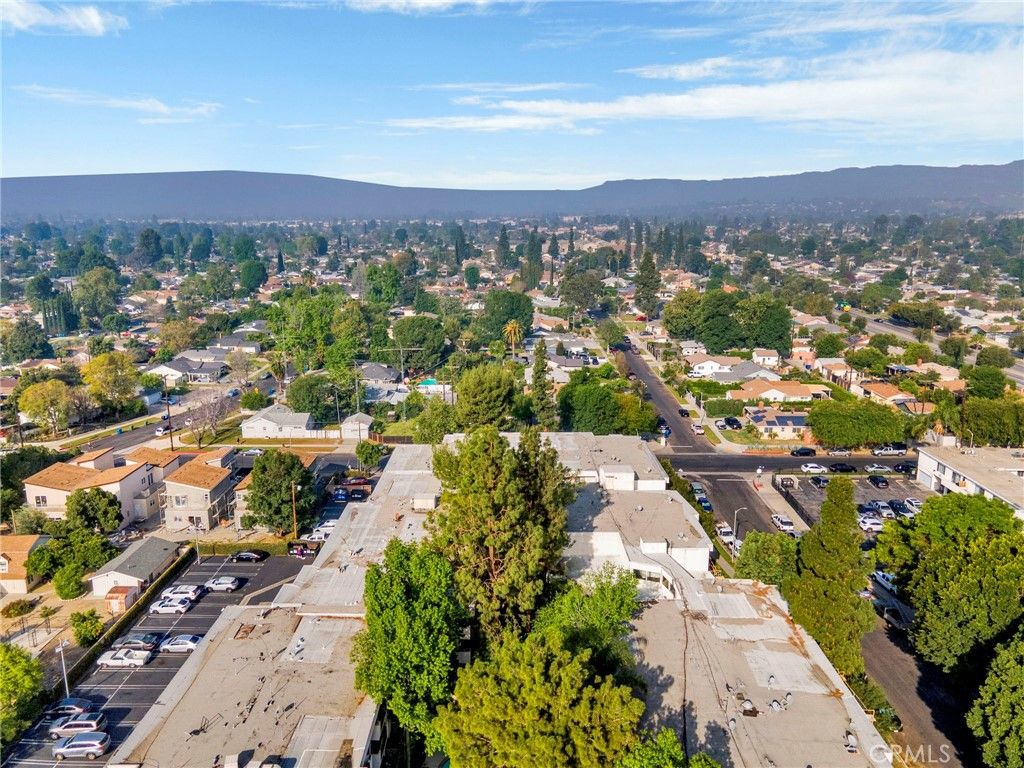 Image 22 of property listing at 20234 Cantara Street 314, Winnetka, CA 91306