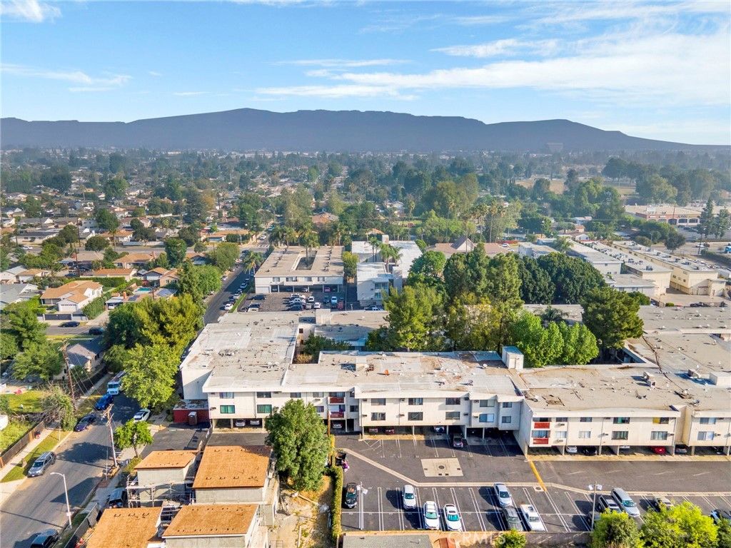 Image 24 of property listing at 20234 Cantara Street 314, Winnetka, CA 91306