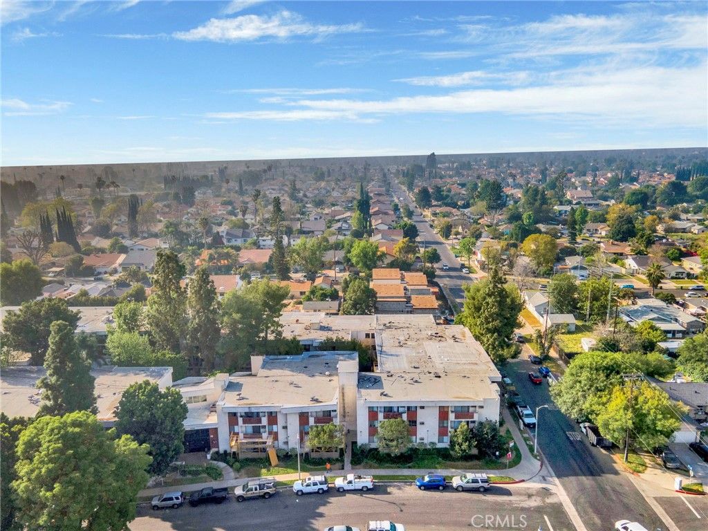 Image 28 of property listing at 20234 Cantara Street 314, Winnetka, CA 91306