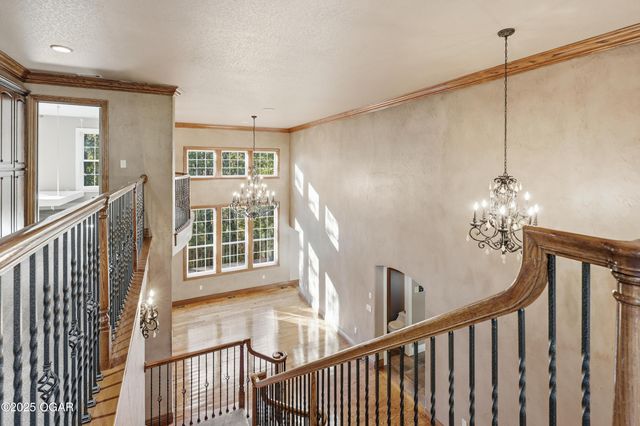 4712 Goldfinch Road, Joplin, MO 64804