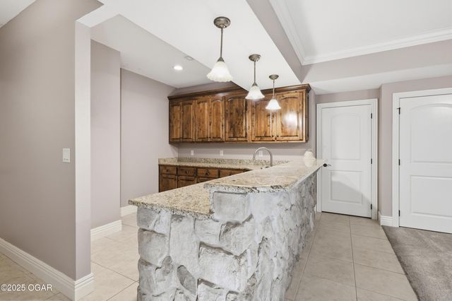 4712 Goldfinch Road, Joplin, MO 64804