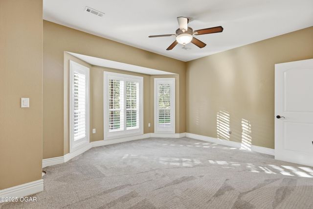 4712 Goldfinch Road, Joplin, MO 64804