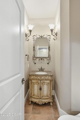 4712 Goldfinch Road, Joplin, MO 64804