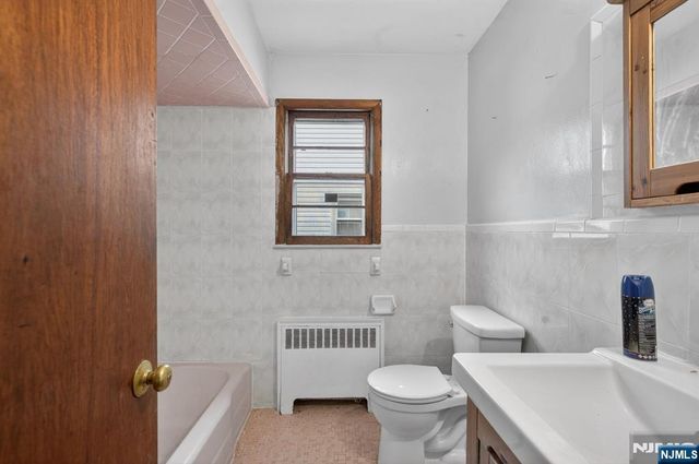 65 Crosby Avenue, Paterson, NJ 07502