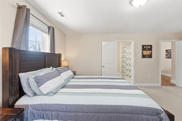 1027 Providence Street 4B, West Warwick, RI 02893