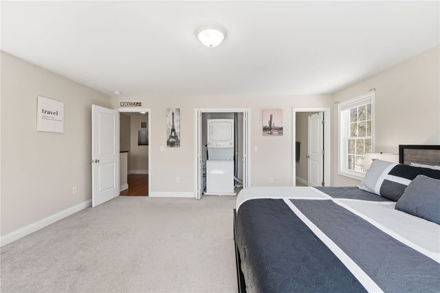 1027 Providence Street 4B, West Warwick, RI 02893