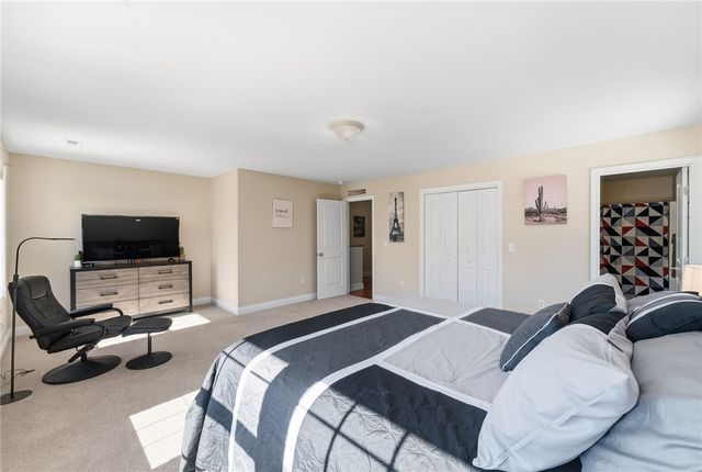 1027 Providence Street 4B, West Warwick, RI 02893