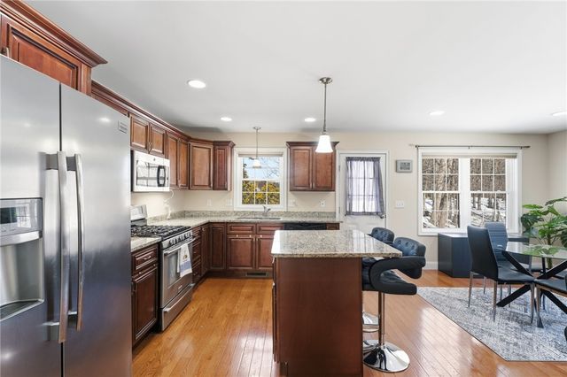 1027 Providence Street 4B, West Warwick, RI 02893