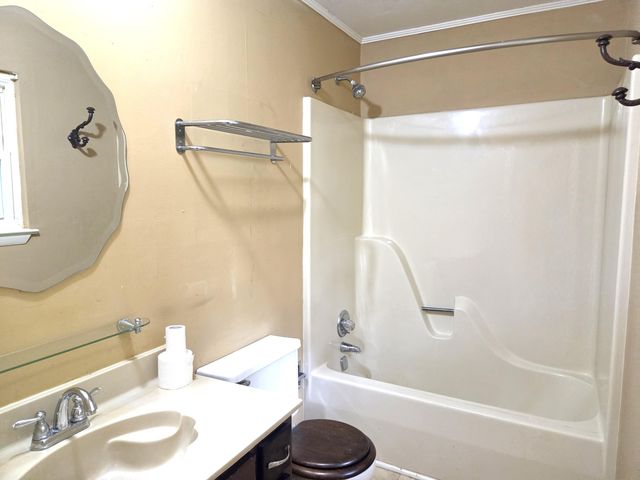 731 Larkwood Drive, Tunnel Hill, GA 30755