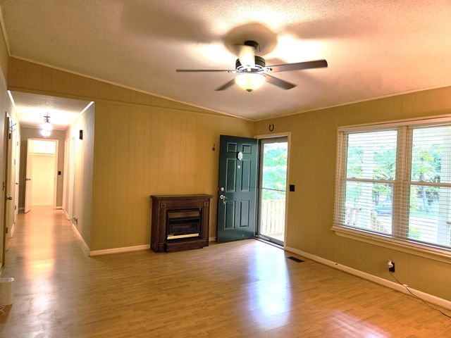 731 Larkwood Drive, Tunnel Hill, GA 30755