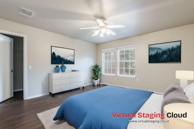 8712 Dittmar Oaks DR, Austin, TX 78748