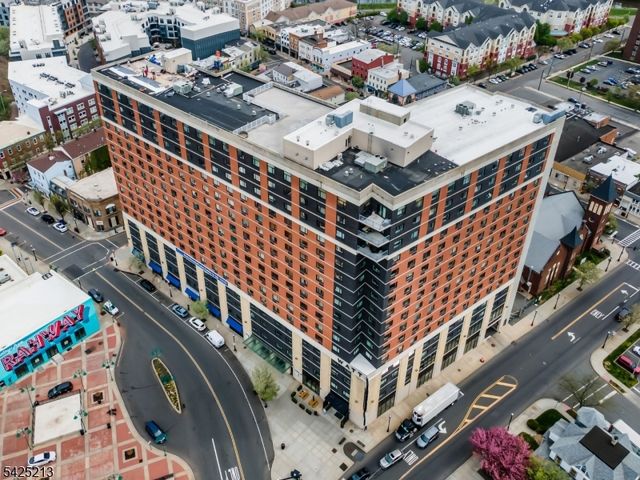 1 Carriage City Plz 1620, Rahway City, NJ 07065
