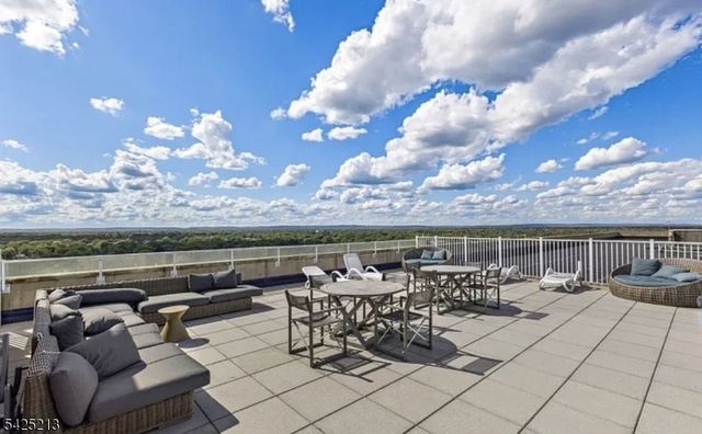 1 Carriage City Plz 1620, Rahway City, NJ 07065