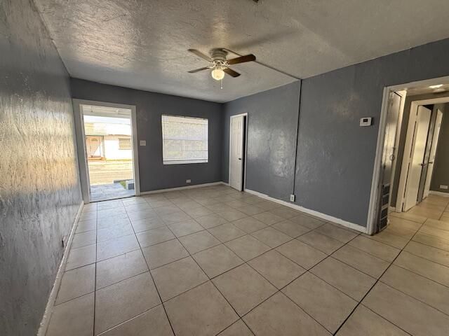 1913 Division Avenue, West Palm Beach, FL 33407