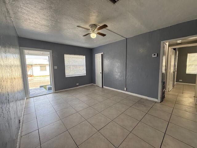 1913 Division Avenue, West Palm Beach, FL 33407