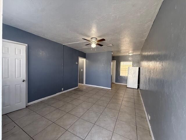 1913 Division Avenue, West Palm Beach, FL 33407