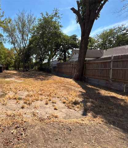 410 S Kaufman Street, Seagoville, TX 75159