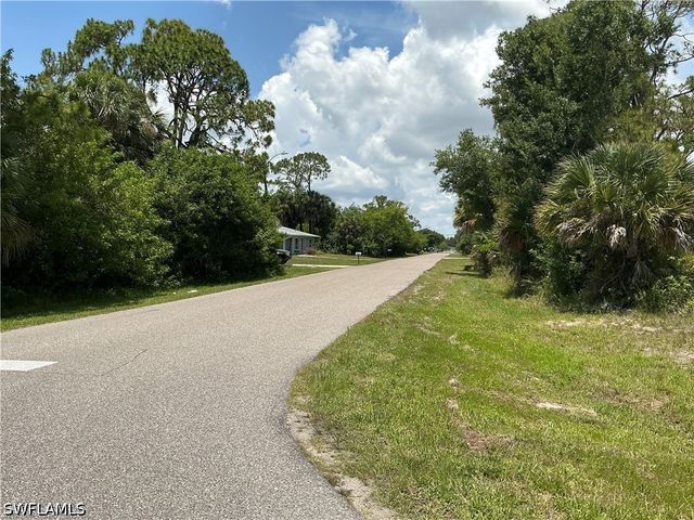 18040 Wintergarden AVE, Port Charlotte, FL 33948