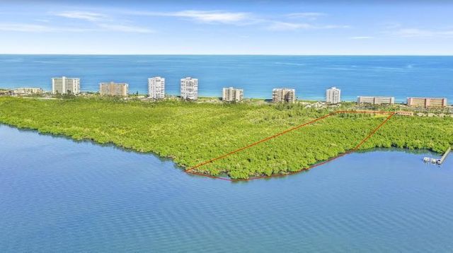 10118 S Ocean Drive 18, Jensen Beach, FL 34957