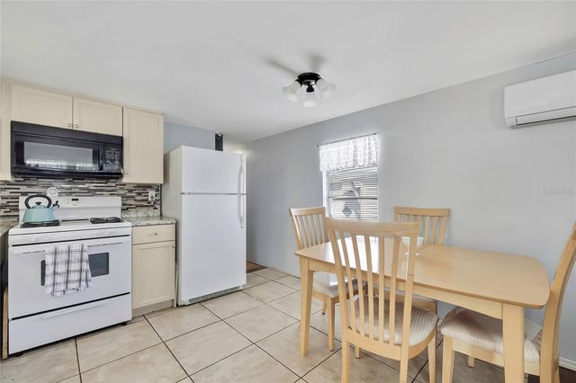 770 32ND AVENUE S 522, St Petersburg, FL 33705