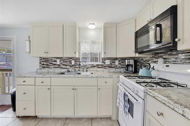 770 32ND AVENUE S 522, St Petersburg, FL 33705
