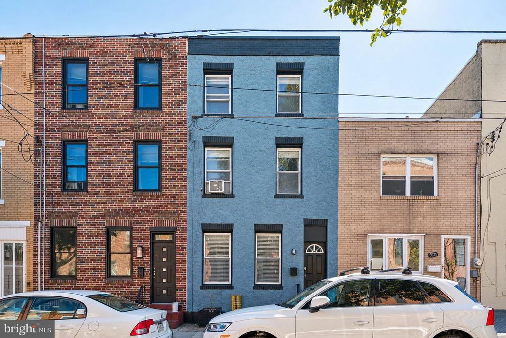 3027 E THOMPSON ST, PHILADELPHIA, PA 19134 — exterior