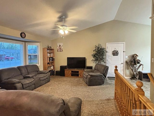 2890 N Azure Drive, Idaho Falls, ID 83401