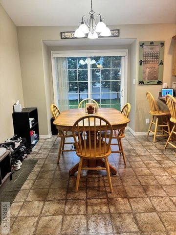 2890 N Azure Drive, Idaho Falls, ID 83401