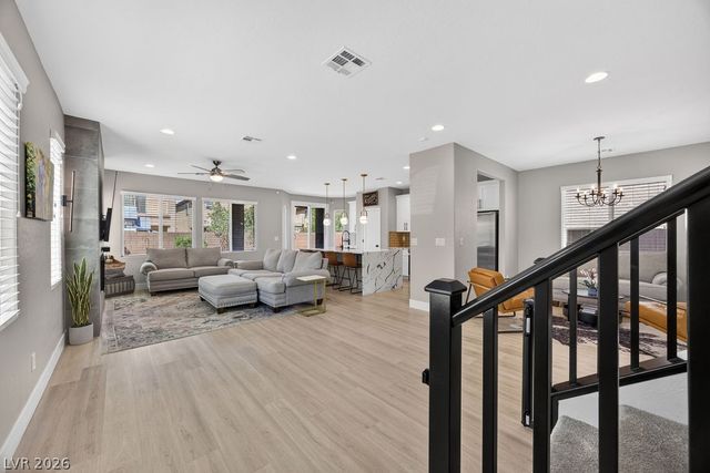 10660 Cumberland Creek Avenue, Las Vegas, NV 89166
