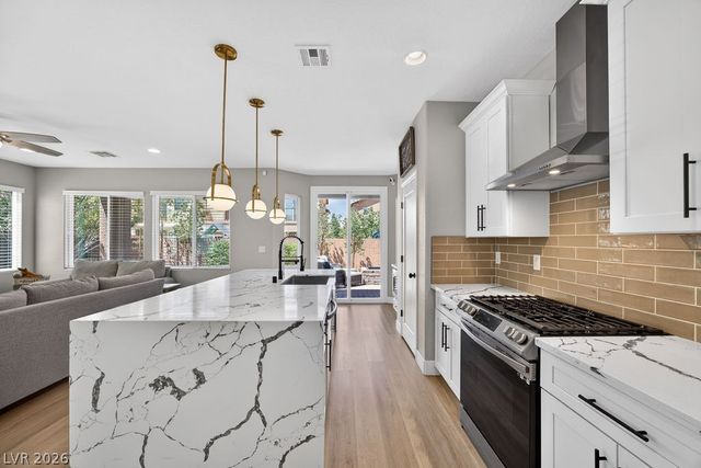 10660 Cumberland Creek Avenue, Las Vegas, NV 89166