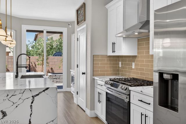 10660 Cumberland Creek Avenue, Las Vegas, NV 89166