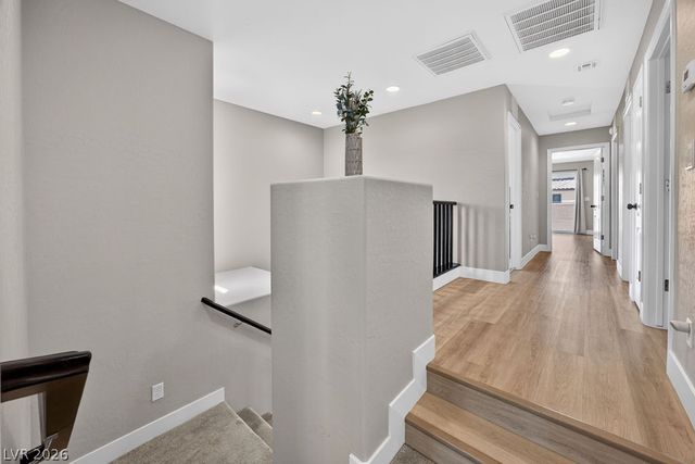 10660 Cumberland Creek Avenue, Las Vegas, NV 89166