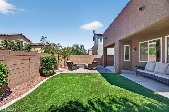 10660 Cumberland Creek Avenue, Las Vegas, NV 89166