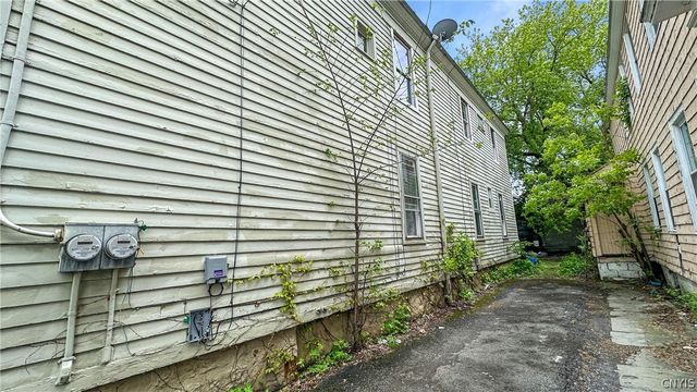 807 Mcvean Street, Utica, NY 13502