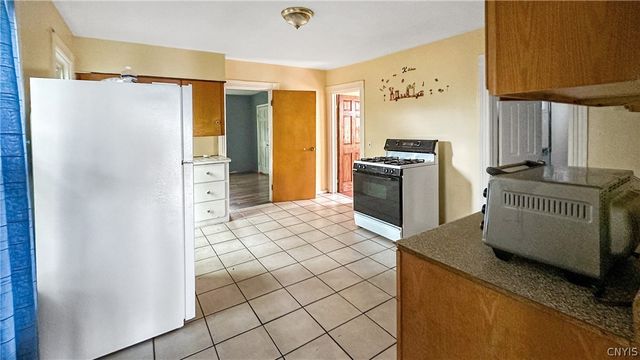 807 Mcvean Street, Utica, NY 13502